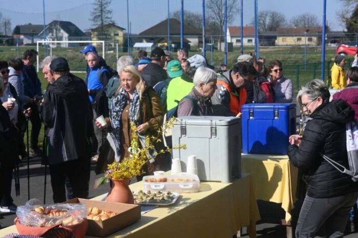 Pohod ob materinskem dnevu Filovci Pohod ob materinskem dnevu Filovci