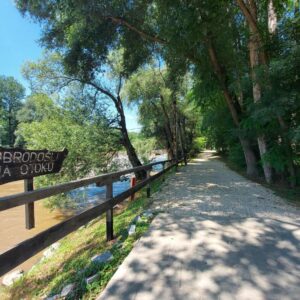 Otok ljubezni Ižakovci