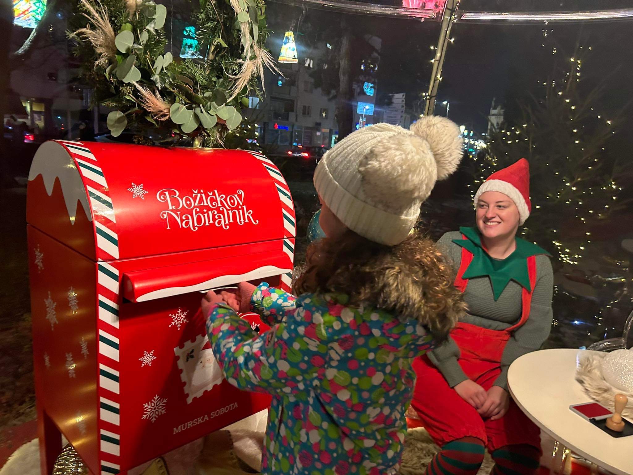 Božičkova pošta v Murski Soboti Božičkova pošta v Murski Soboti